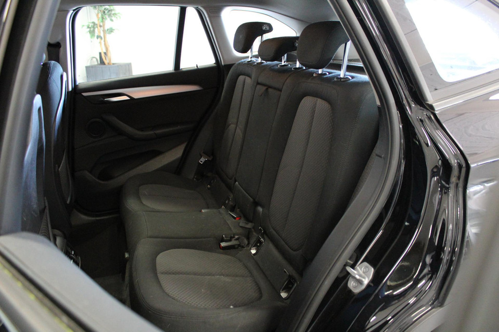 BMW X1 (N044FD) met abonnement