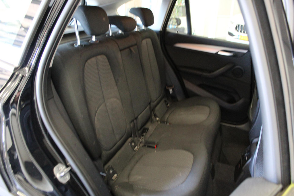 BMW X1 (N044FD) met abonnement