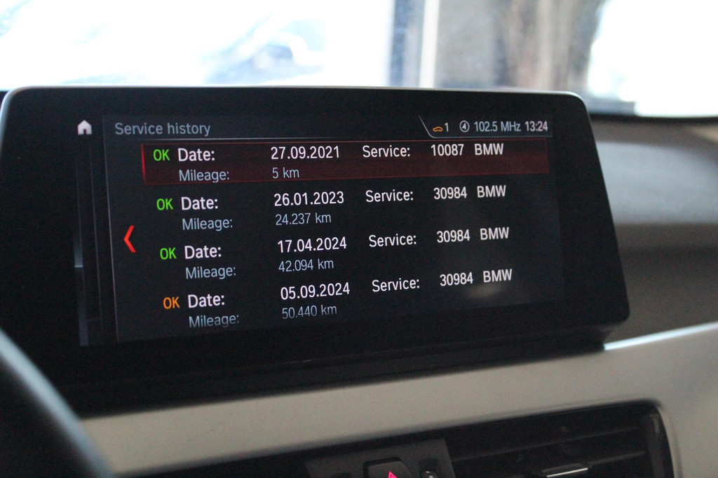 BMW X1 (N044FD) met abonnement