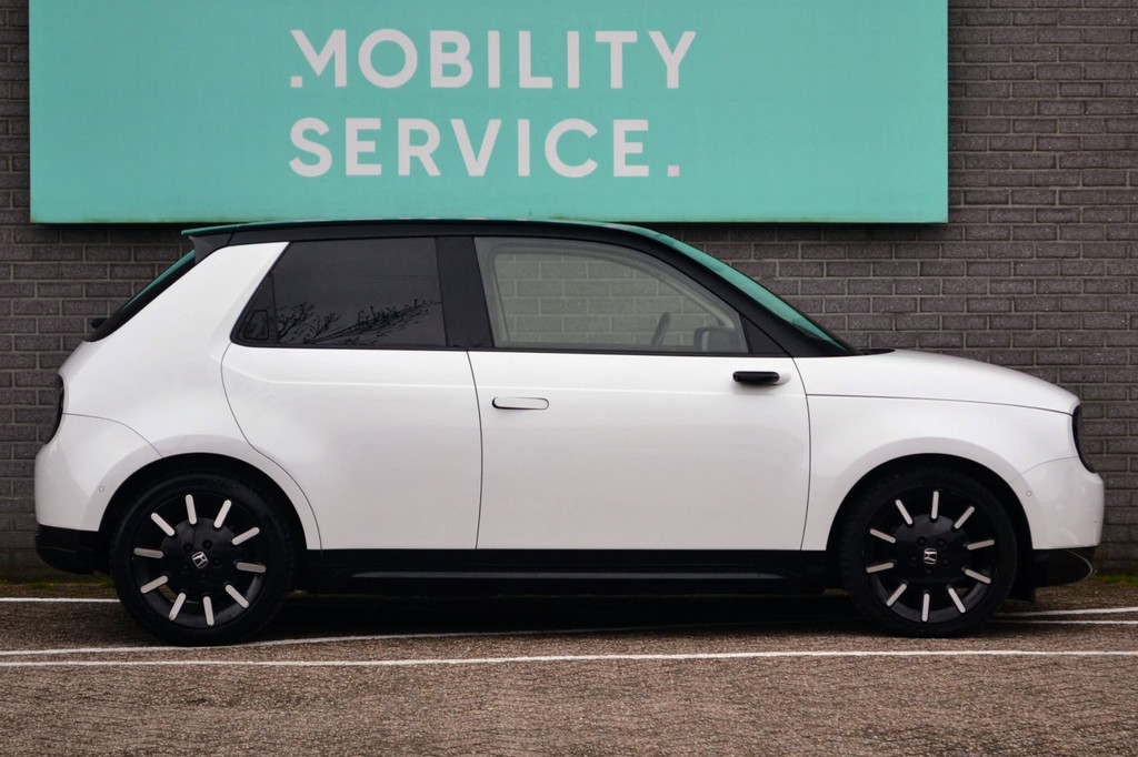 Honda e (J725FB) met abonnement
