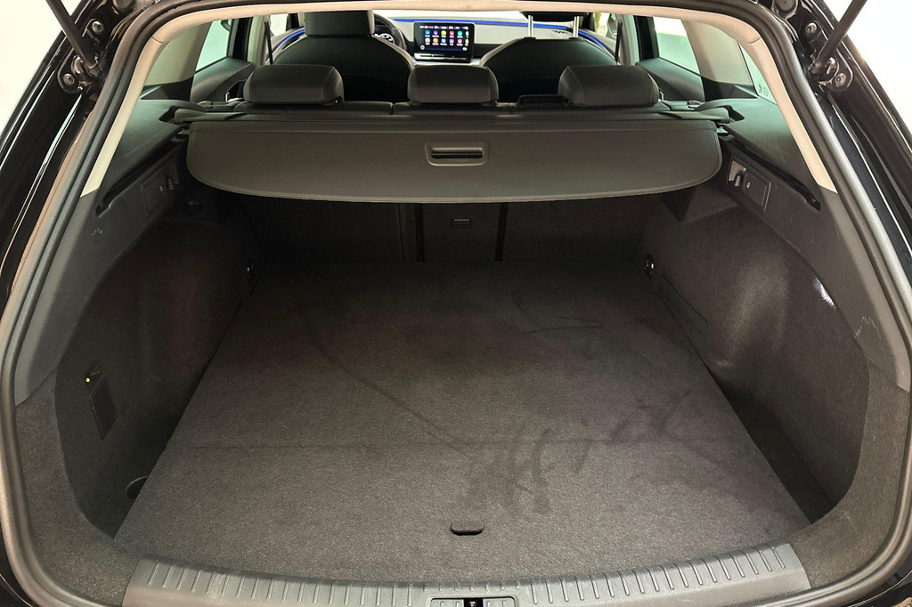 Seat Leon Sportstourer (JXZ31K) met abonnement