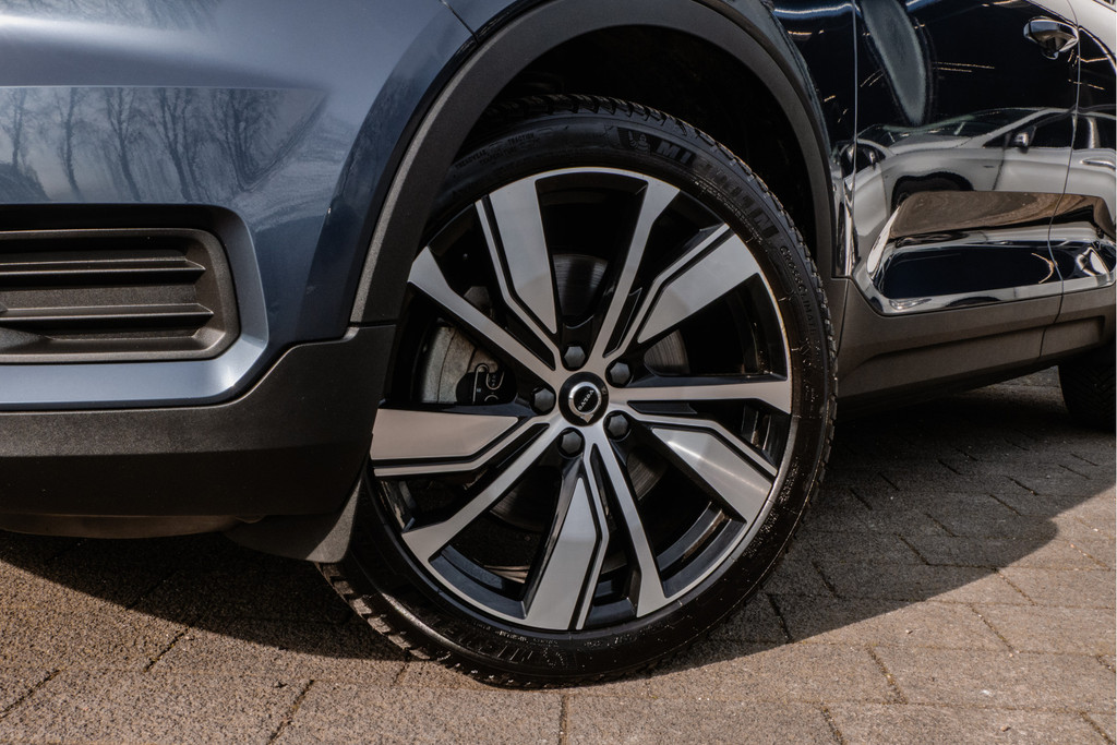 Volvo XC40 (N755SR) met abonnement