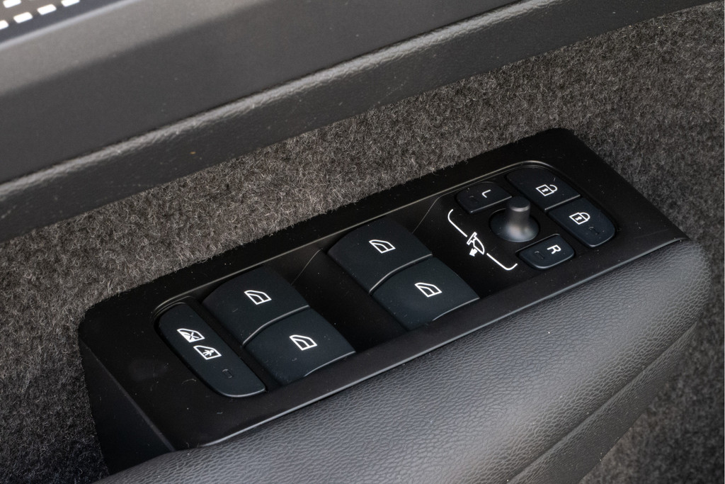 Volvo XC40 (N755SR) met abonnement