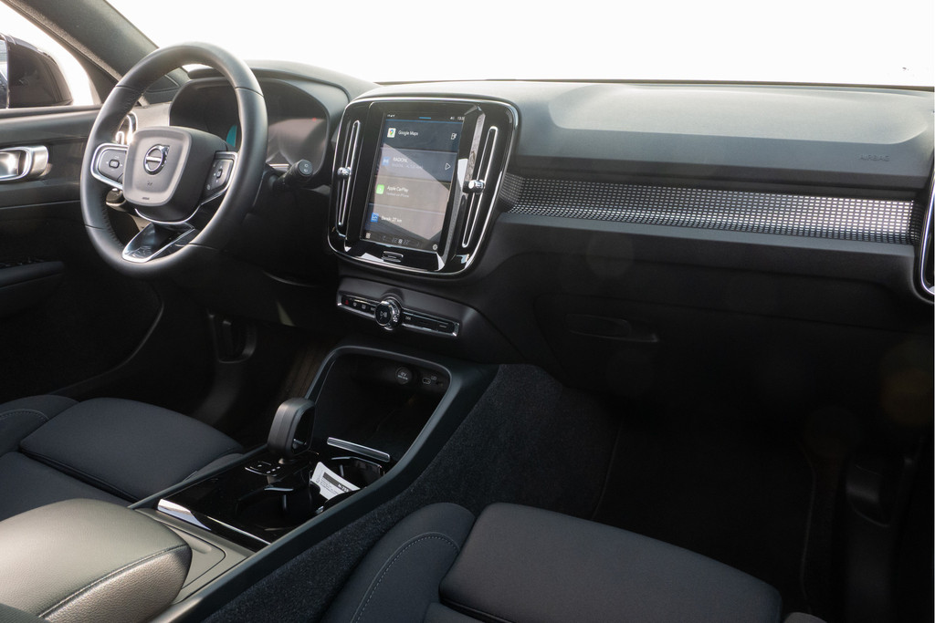 Volvo XC40 (N755SR) met abonnement