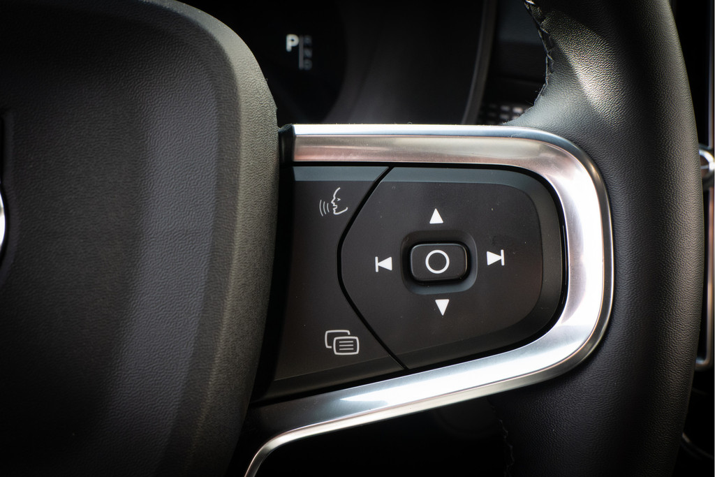 Volvo XC40 (N755SR) met abonnement