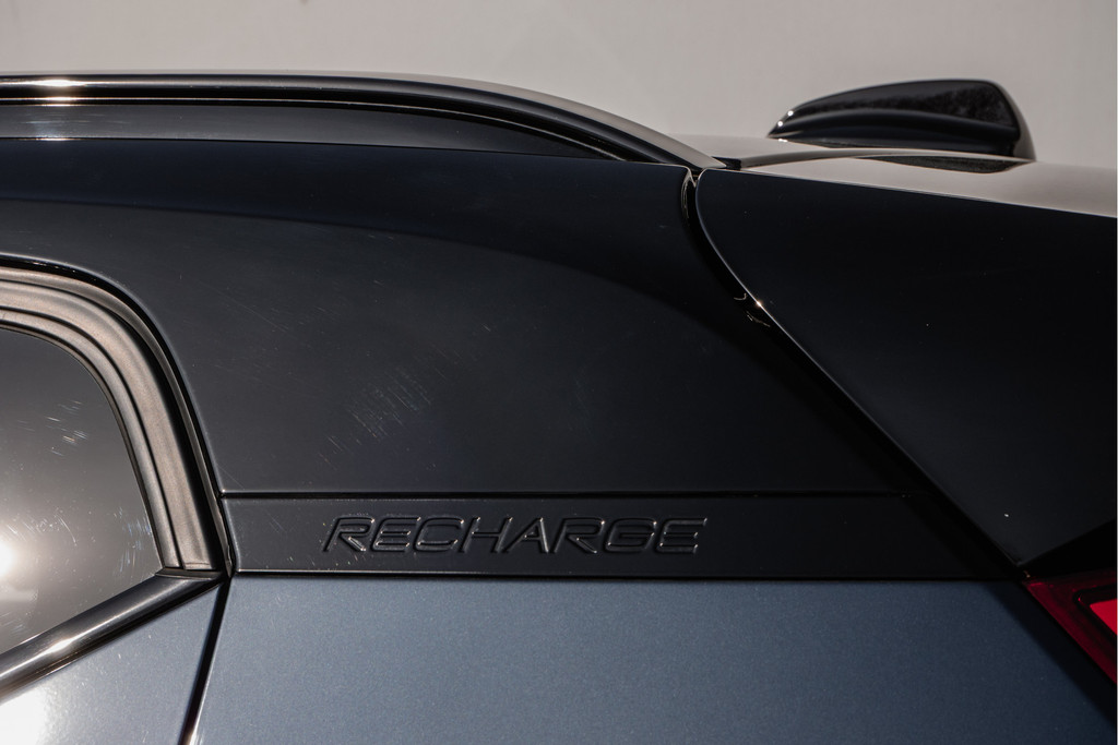 Volvo XC40 (N755SR) met abonnement