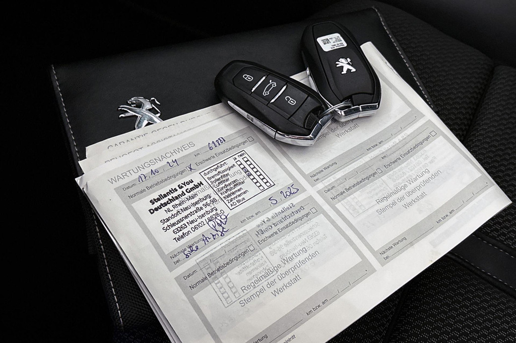 Peugeot 508 (JZK98H) met abonnement