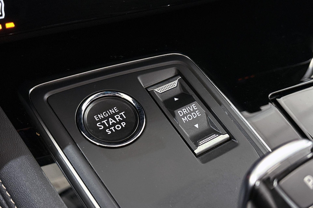 Peugeot 508 (JZK96D) met abonnement