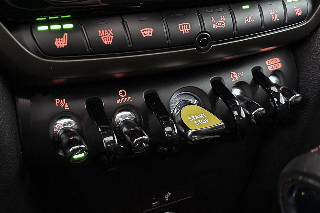 MINI Countryman (JZG82N) met abonnement