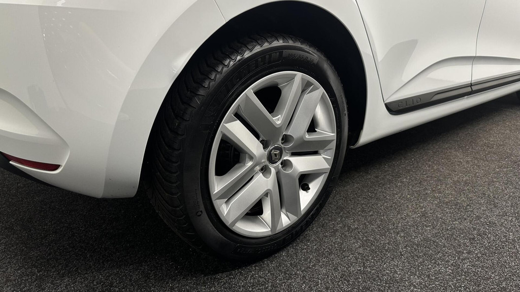 Renault Clio (N752VF) met abonnement