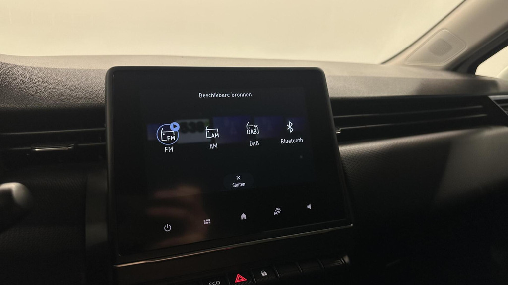 Renault Clio (N752VF) met abonnement