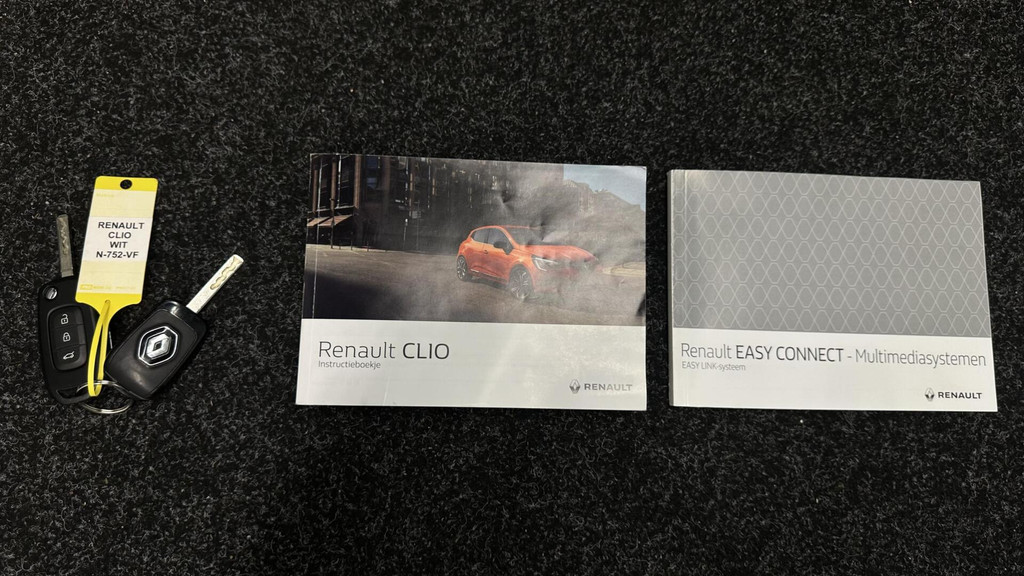 Renault Clio (N752VF) met abonnement