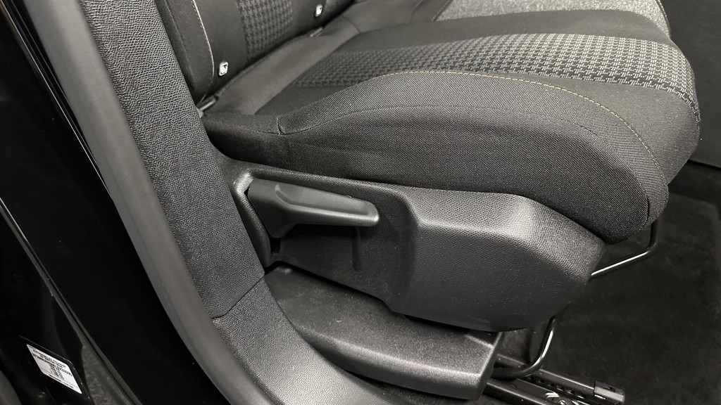 Peugeot 3008 (J188SR) met abonnement