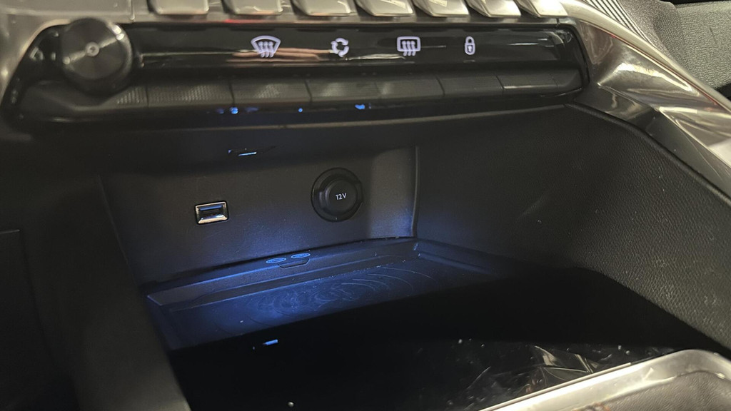 Peugeot 3008 (J188SR) met abonnement