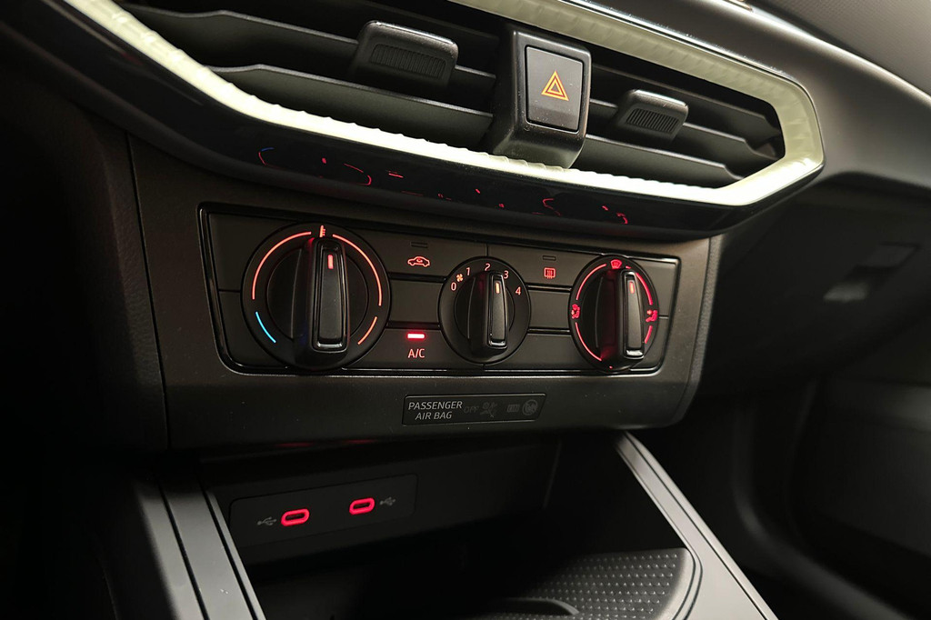 Seat Ibiza (JVN93F) met abonnement