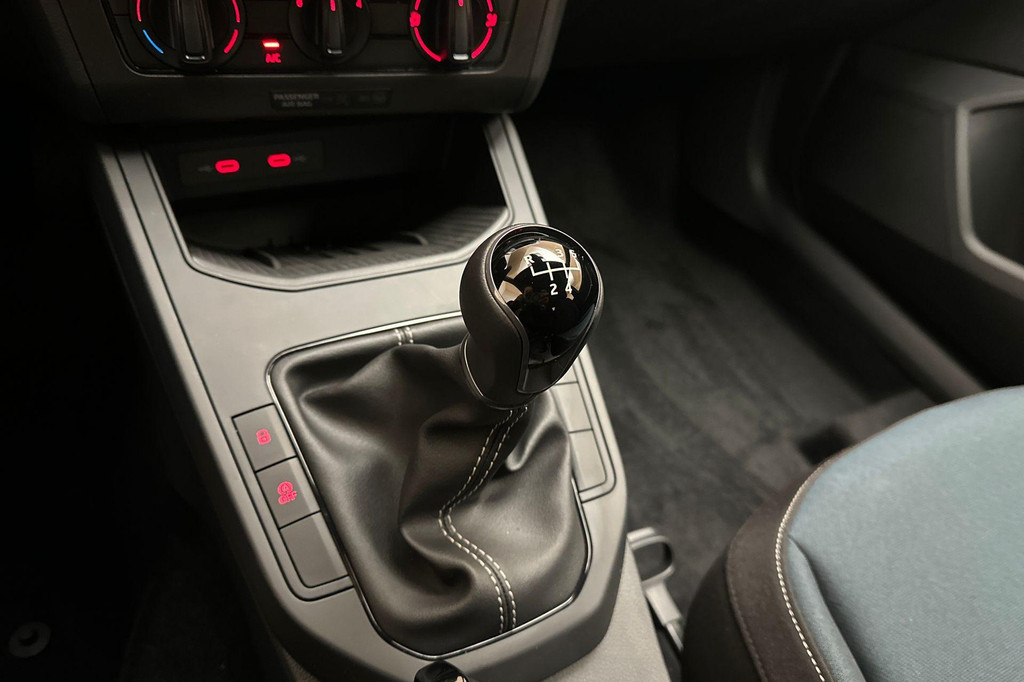 Seat Ibiza (JVN93F) met abonnement