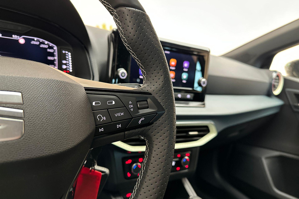 Seat Ibiza (JRP77V) met abonnement