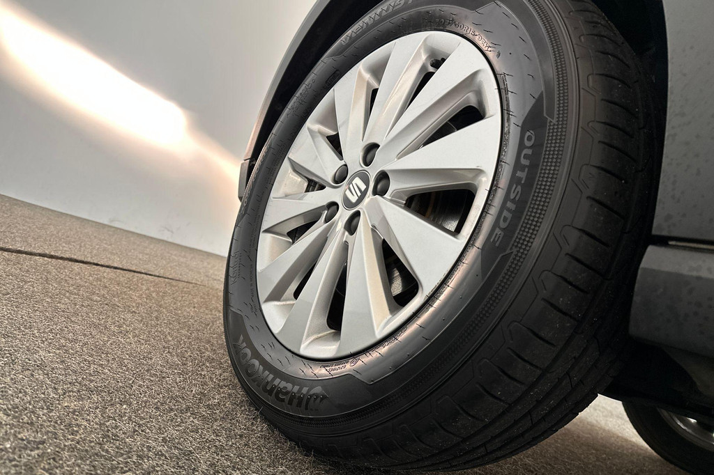 Seat Arona (J857ZV) met abonnement