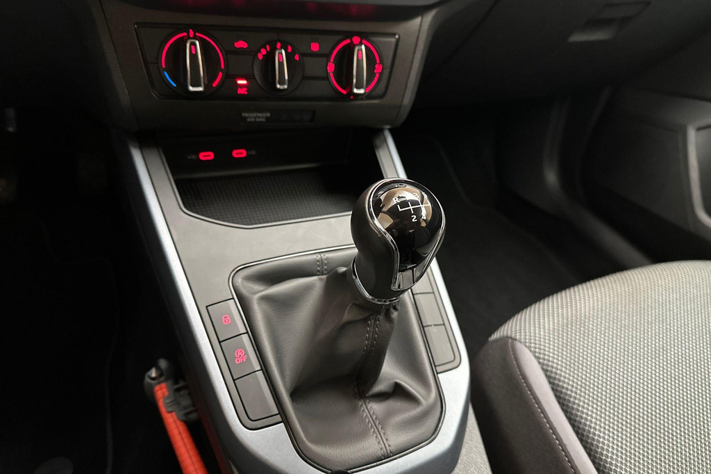 Seat Arona (J857ZV) met abonnement