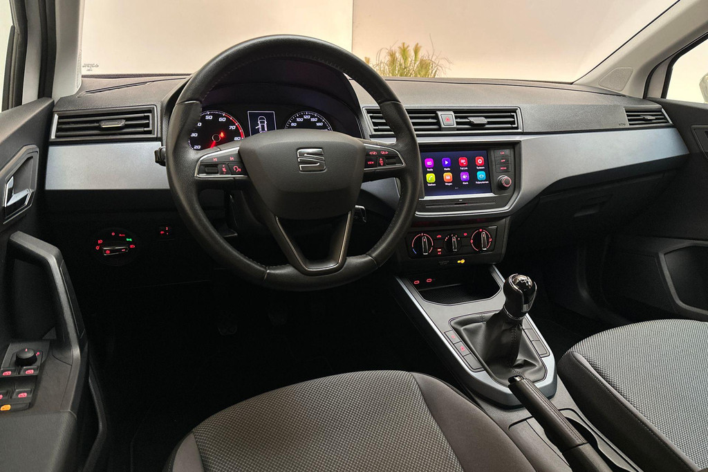 Seat Arona (J857ZV) met abonnement