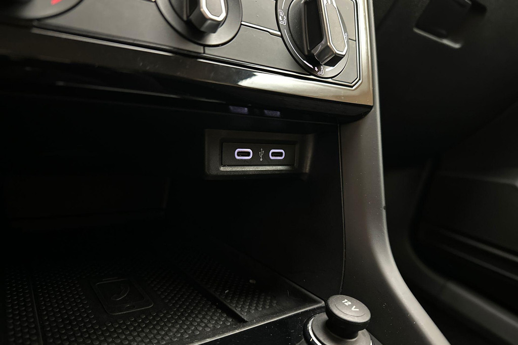 Volkswagen T-Cross (P343VG) met abonnement