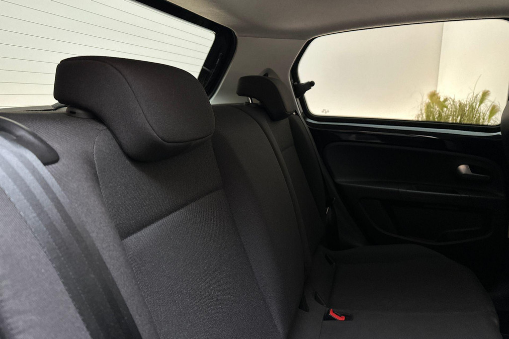 Volkswagen e-up! (JXX74B) met abonnement