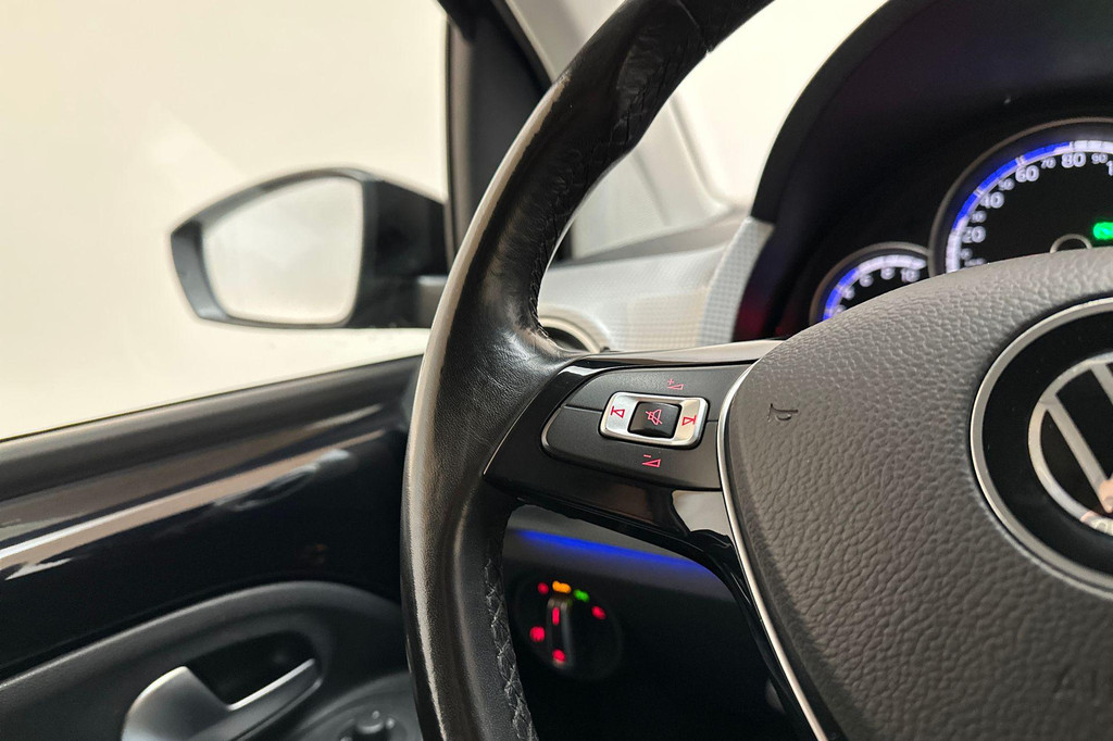 Volkswagen e-up! (JXX74B) met abonnement