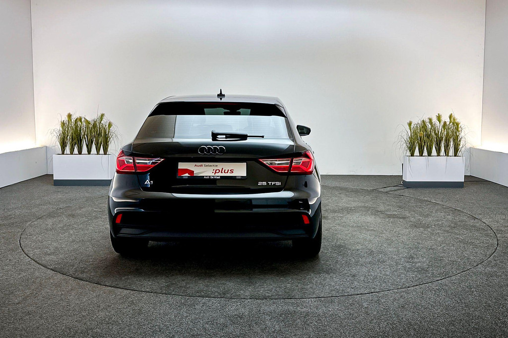 Audi A1 (H530HH) met abonnement