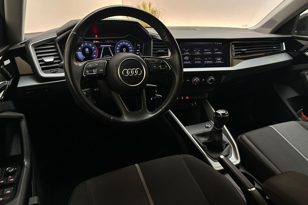 Audi A1 (H530HH) met abonnement