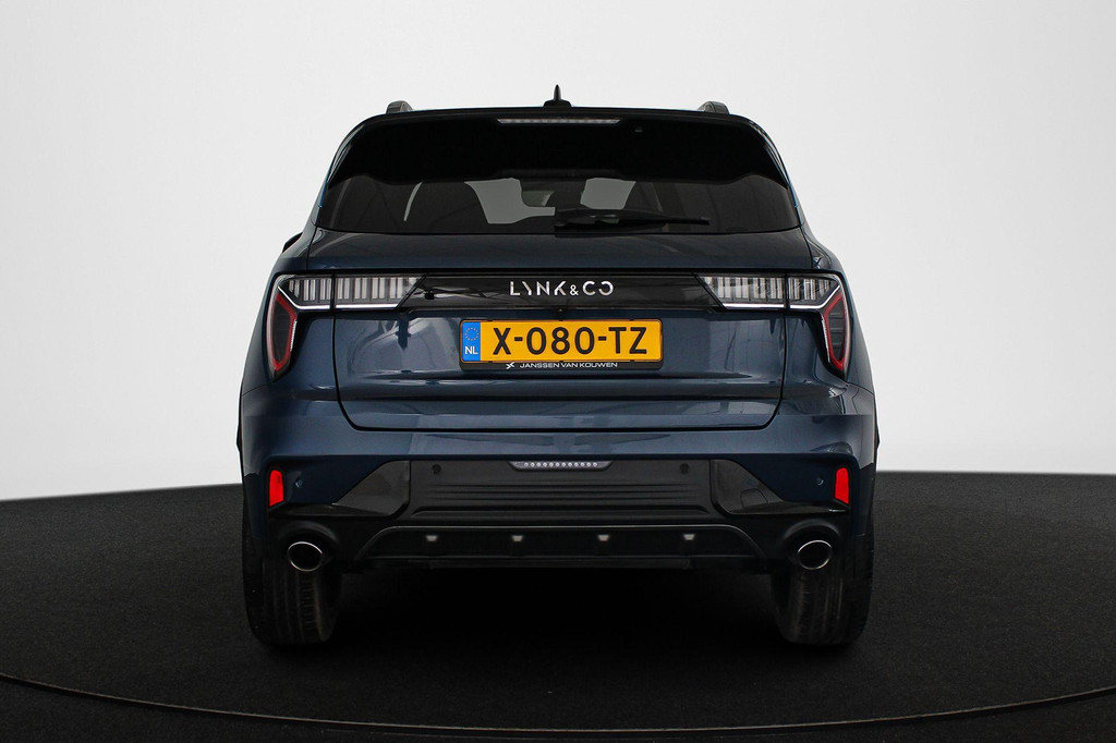 Lynk & Co 01 (X080TZ) met abonnement
