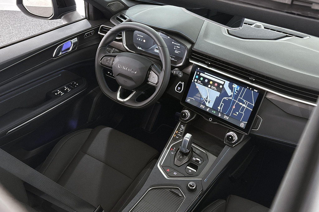 Lynk & Co 01 (X080TZ) met abonnement