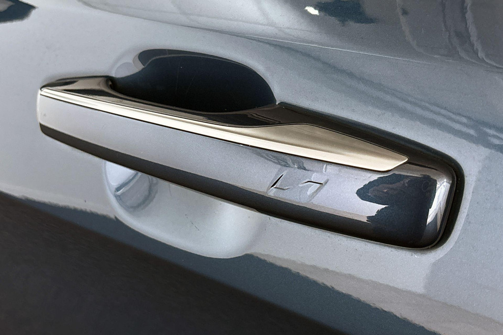 Lynk & Co 01 (X080TZ) met abonnement