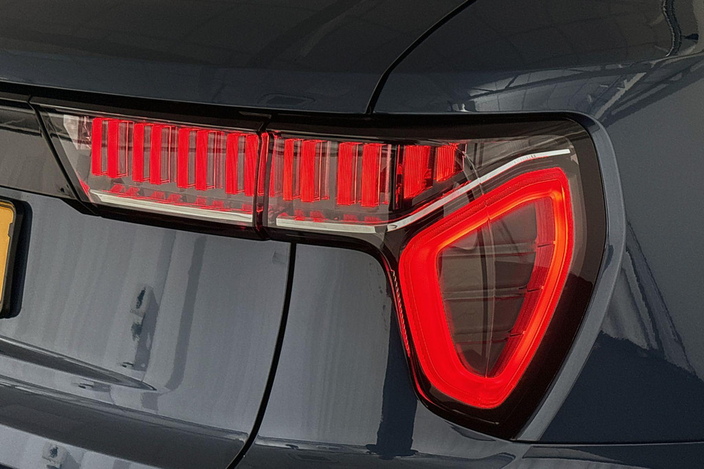 Lynk & Co 01 (X080TZ) met abonnement