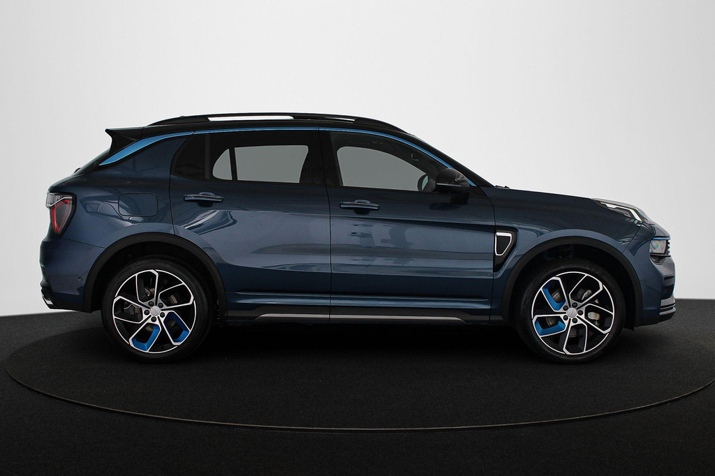 Lynk & Co 01 (X080TZ) met abonnement