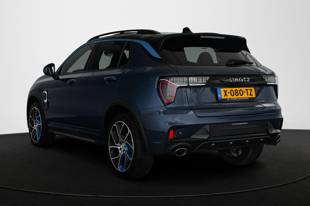 Lynk & Co 01 (X080TZ) met abonnement