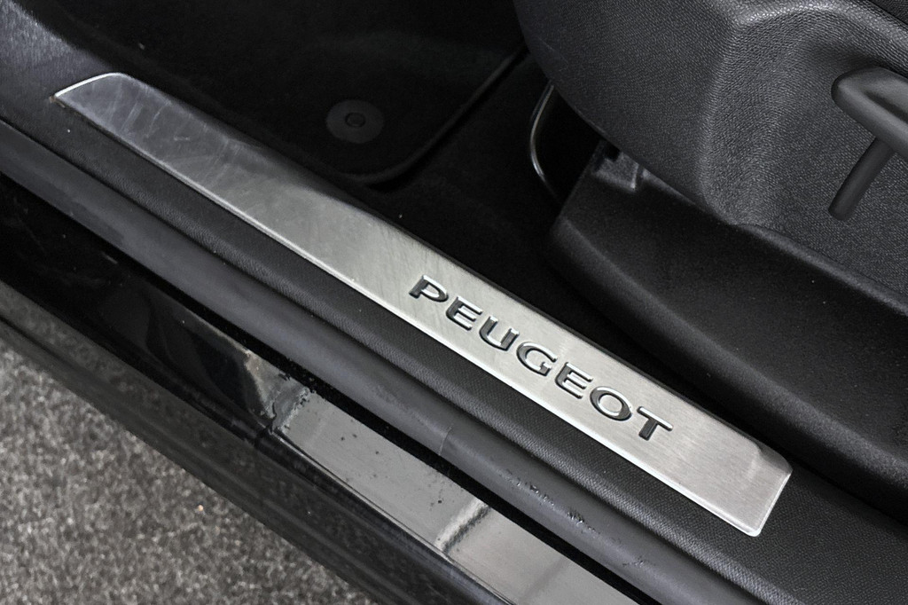 Peugeot 3008 (JVS90F) met abonnement