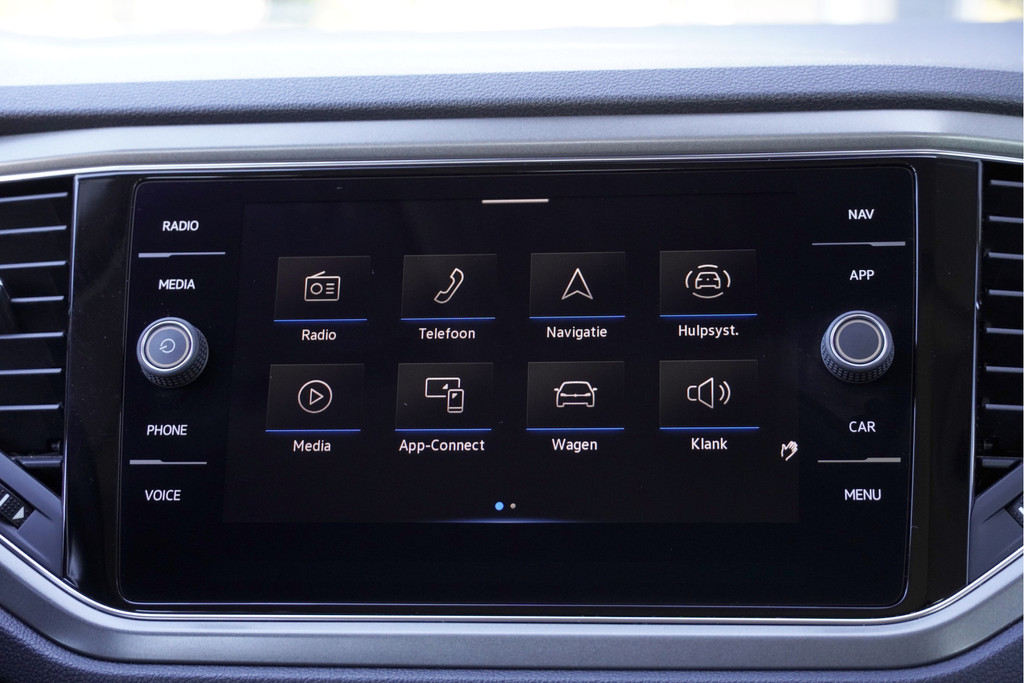 Volkswagen T-Roc (K011HB) met abonnement