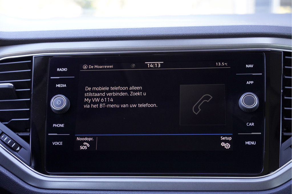 Volkswagen T-Roc (K011HB) met abonnement