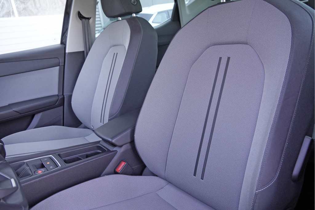 Seat Leon (K871JJ) met abonnement