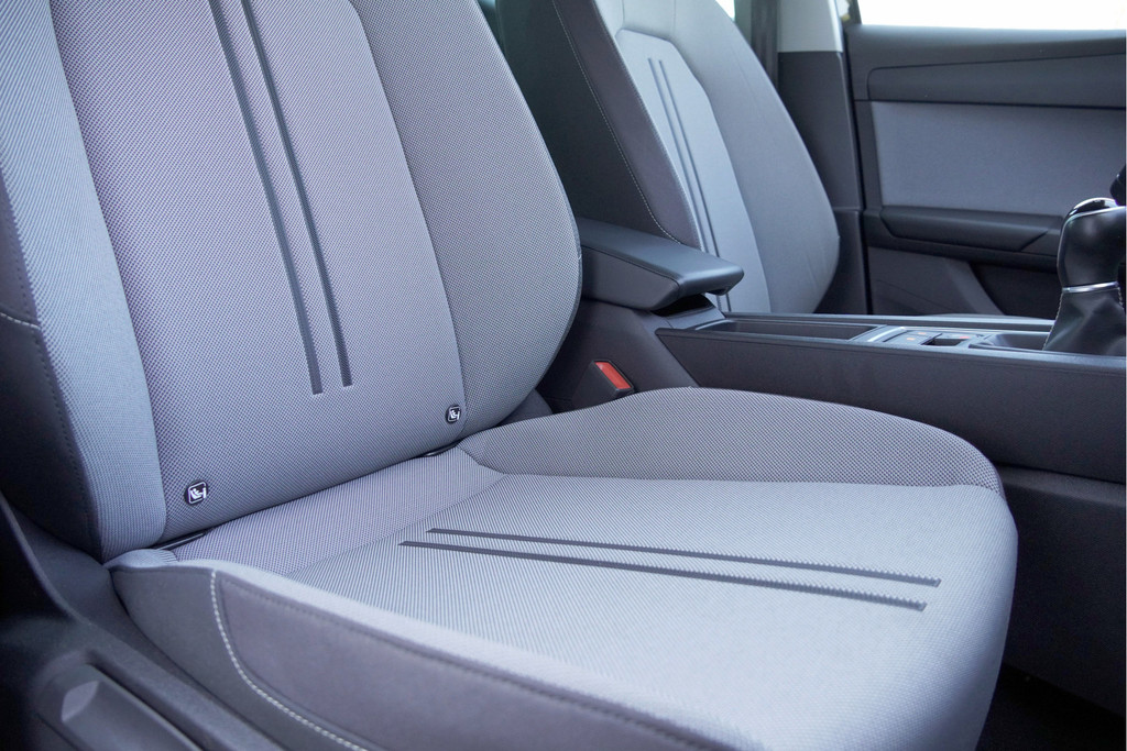 Seat Leon (K871JJ) met abonnement