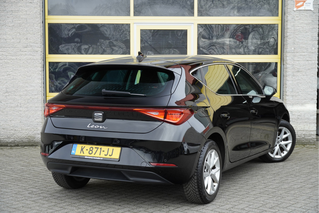 Seat Leon (K871JJ) met abonnement