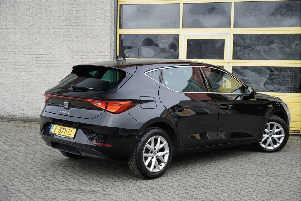 Seat Leon (K871JJ) met abonnement
