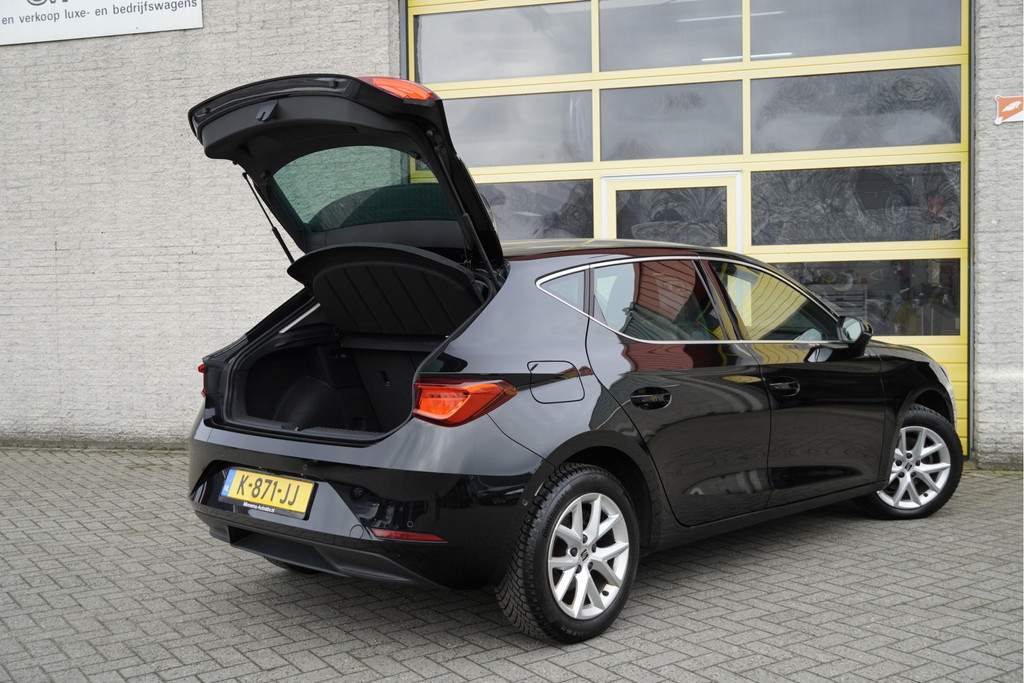 Seat Leon (K871JJ) met abonnement