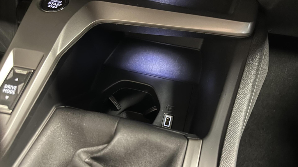 Peugeot 308 (P030VS) met abonnement