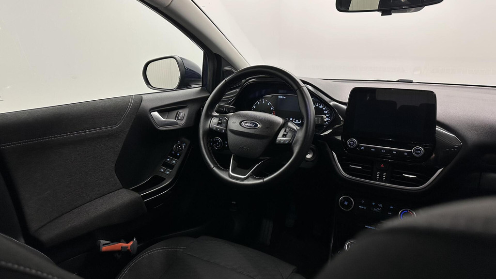 Ford Puma (K823RH) met abonnement