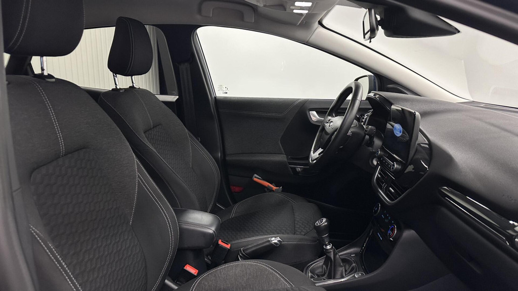 Ford Puma (K823RH) met abonnement