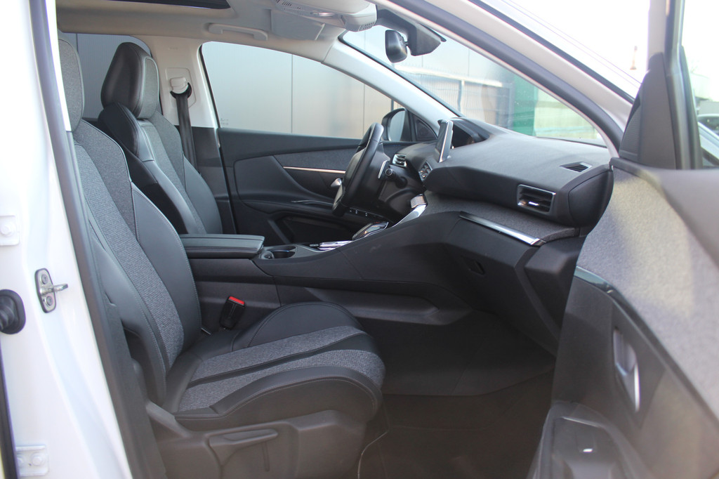 Peugeot 5008 (J443TX) met abonnement