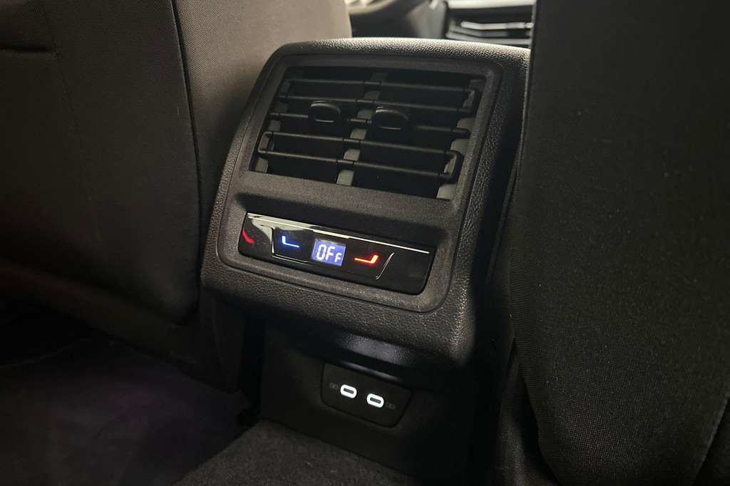 Volkswagen Golf GTE (JZK30J) met abonnement