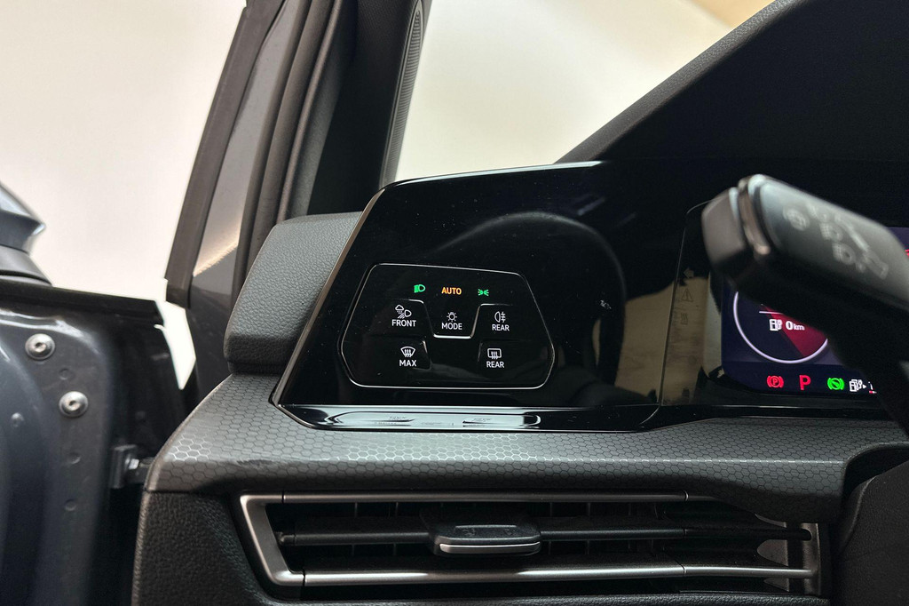 Volkswagen Golf GTE (JZK30J) met abonnement