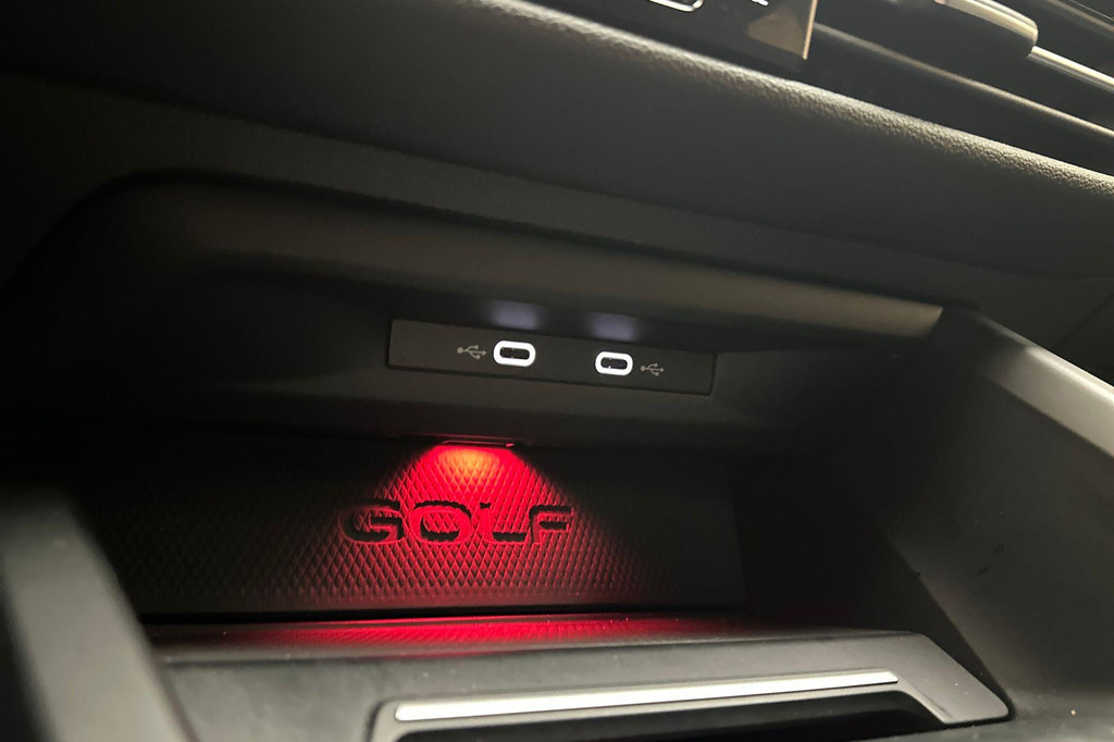 Volkswagen Golf GTE (JZK30J) met abonnement